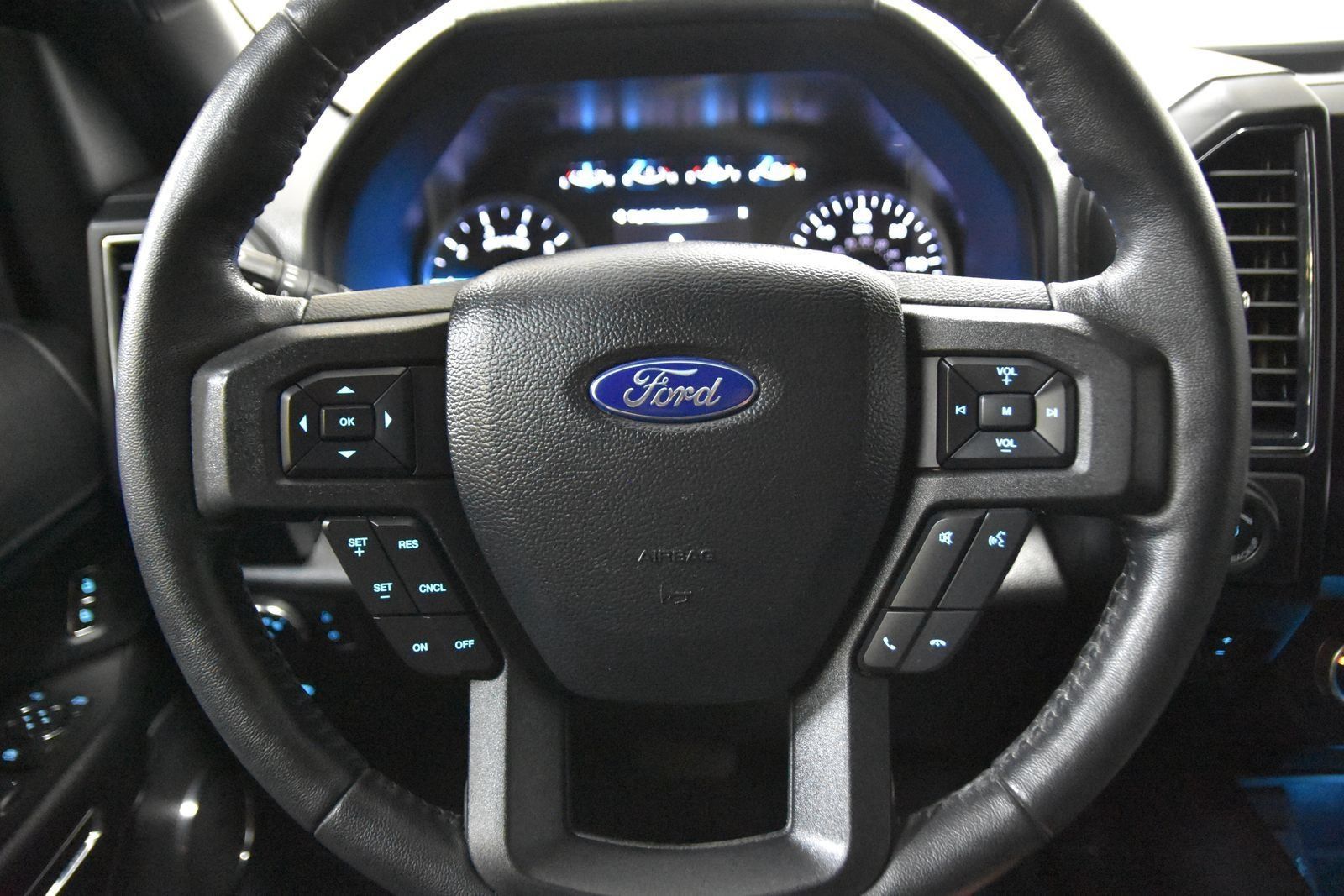 Used 2020 Ford Expedition XL AWD/4WD image 13