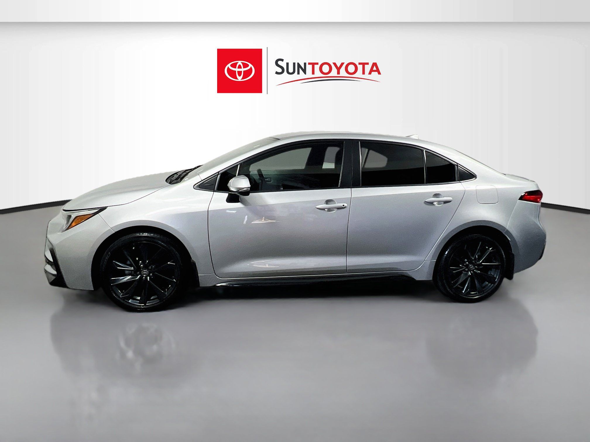 Used 2024 Toyota Corolla SE FWD image 7