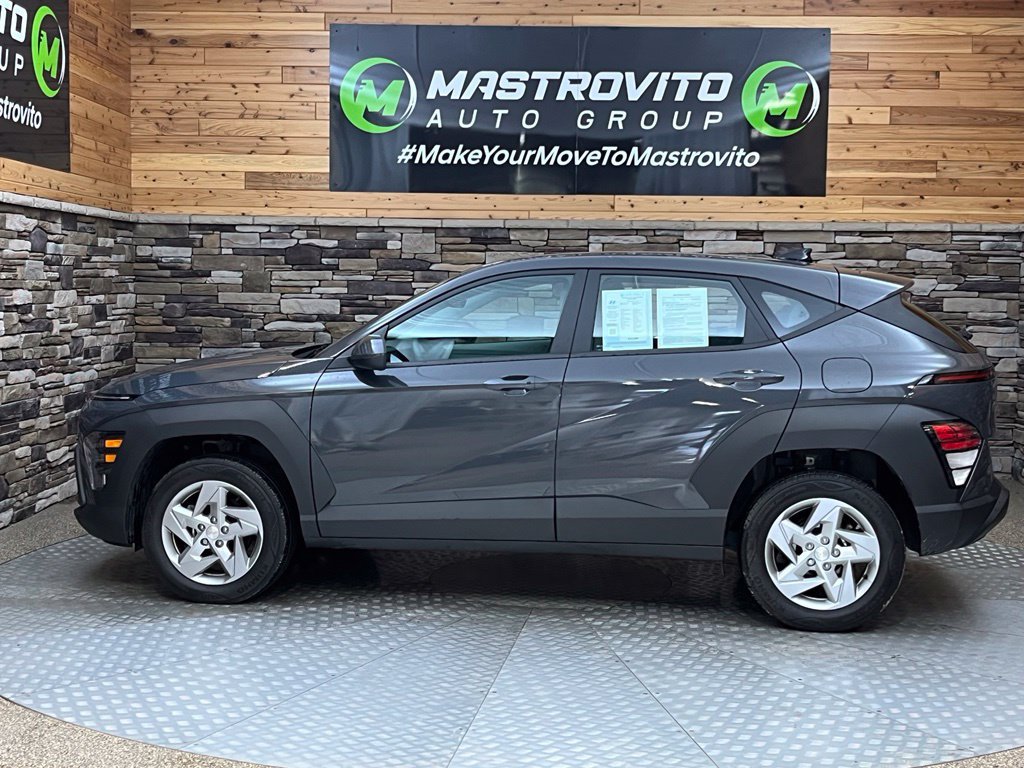 Used 2024 Hyundai Kona SE AWD/4WD image 8