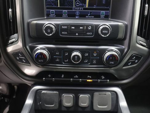 Used 2018 Chevrolet Silverado 1500 LTZ Z71 w/ LTZ Plus Package image 32