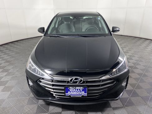 Used 2020 Hyundai Elantra SE FWD image 10