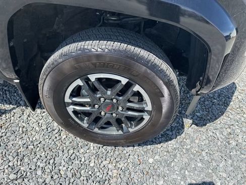 Used 2024 Toyota Tacoma TRD Sport RWD image 9