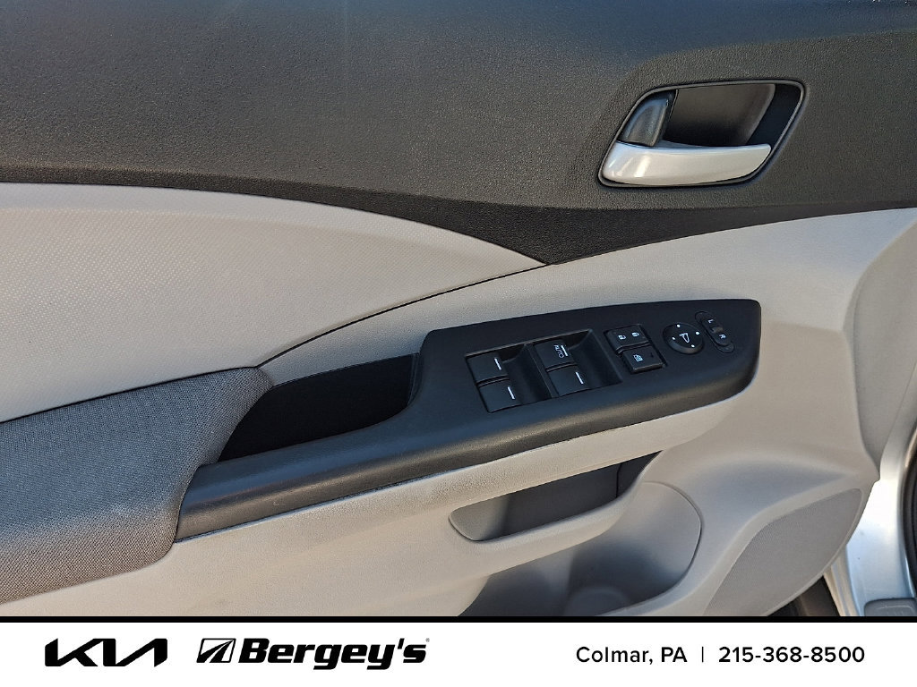 Used 2013 Honda CR-V LX image 14