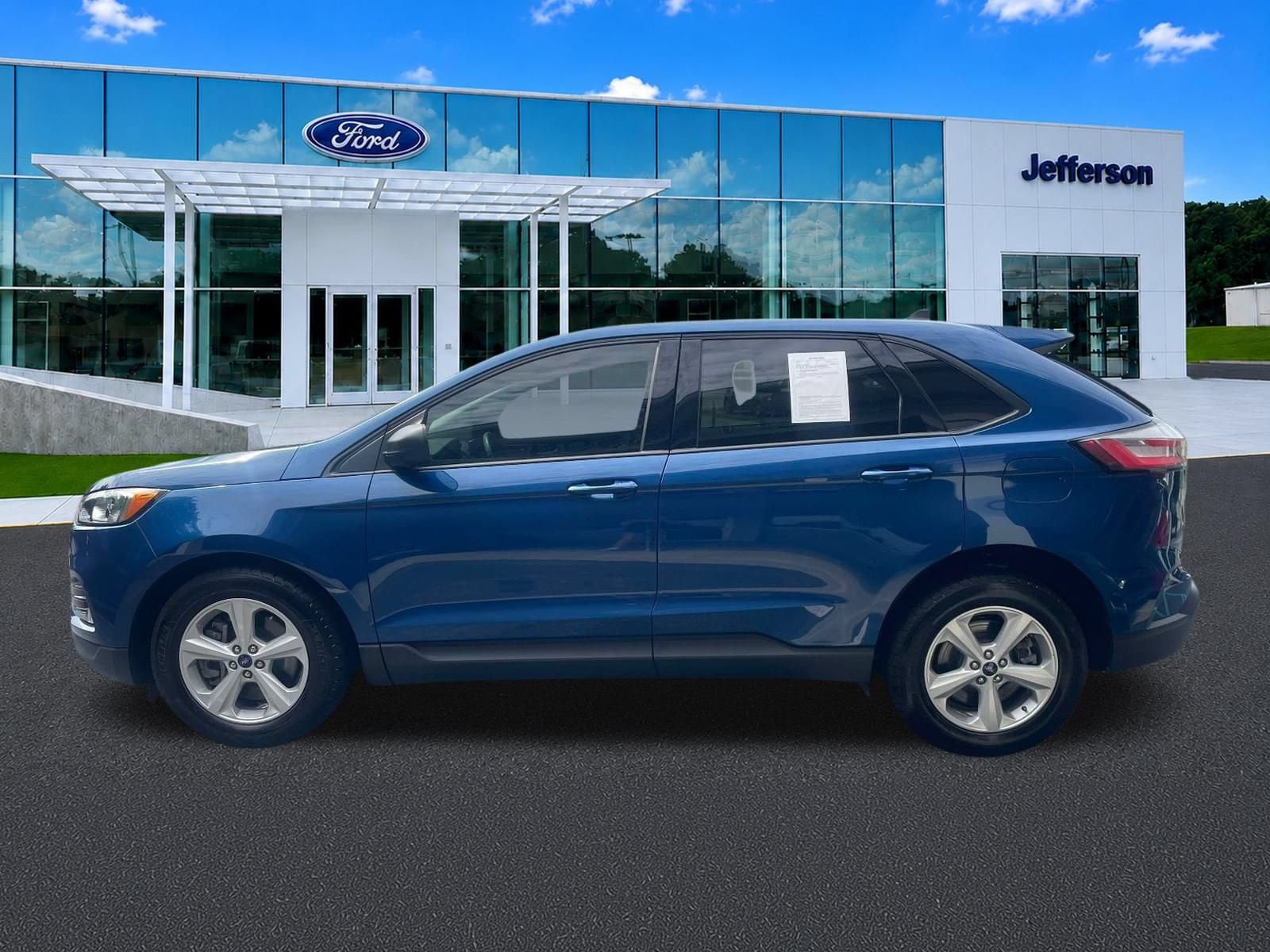 Used 2022 Ford Edge SE AWD/4WD image 4