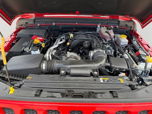 Used 2022 Jeep Wrangler Unlimited Sport image 9