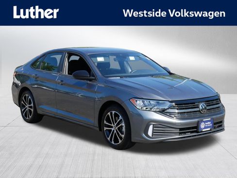 Certified 2024 Volkswagen Jetta Sport FWD image 1