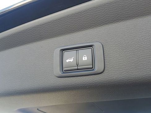 New 2026 Mitsubishi Outlander SE FWD image 11