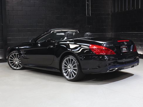 Used 2019 Mercedes-Benz SL 450 w/ Premium Package image 12