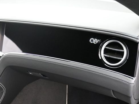New 2026 Bentley Continental GT image 31