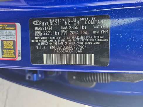 Used 2024 Hyundai Elantra SEL image 35