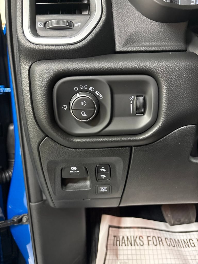 New 2026 RAM 1500 Big Horn w/ Night Edition AWD/4WD image 11