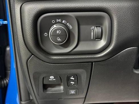 New 2026 RAM 1500 Big Horn w/ Night Edition AWD/4WD image 11
