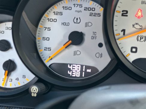 Used 2019 Porsche 911 GT3 RS image 28