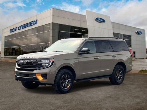 Used 2026 Ford Expedition Tremor AWD/4WD image 1