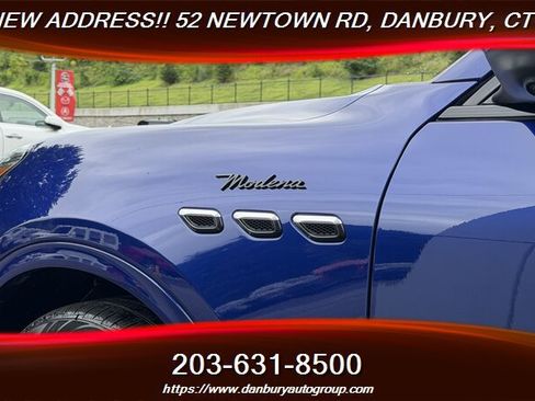 Used 2023 Maserati Grecale Modena AWD/4WD image 10