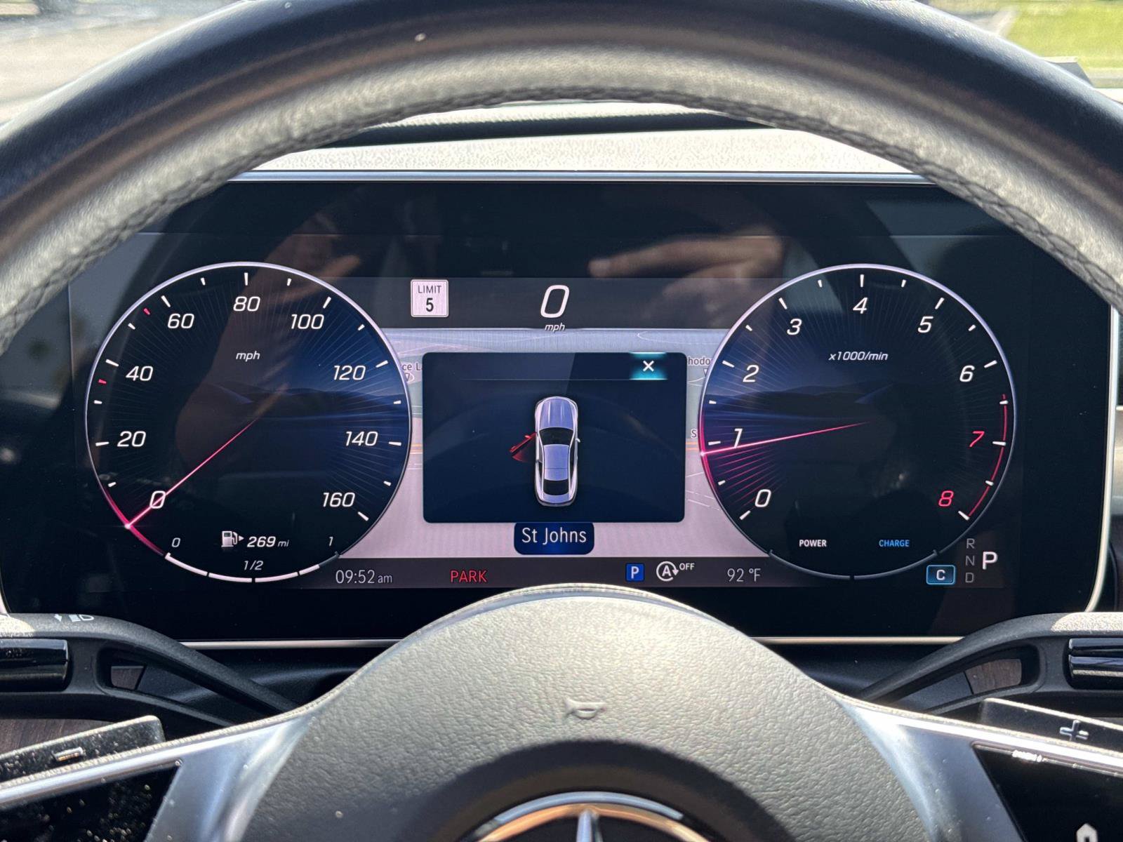 Used 2025 Mercedes-Benz CLE 300 4MATIC Coupe image 25
