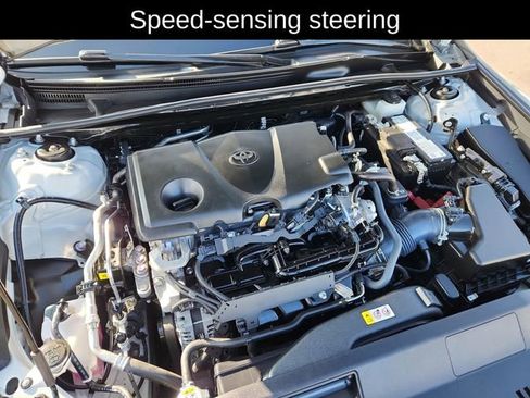 Used 2023 Toyota Camry SE image 15