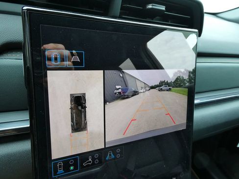 New 2026 GMC Terrain AT4 w/ Convenience Package III AWD/4WD image 23