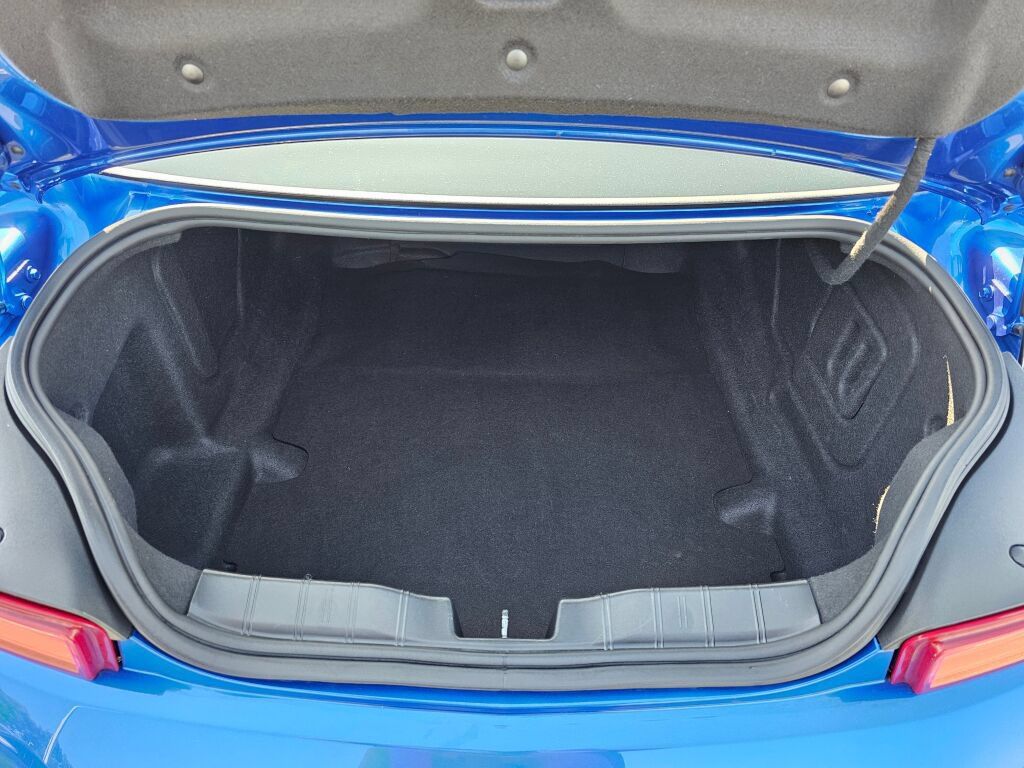 Used 2017 Chevrolet Camaro LT w/ RS Package RWD image 31