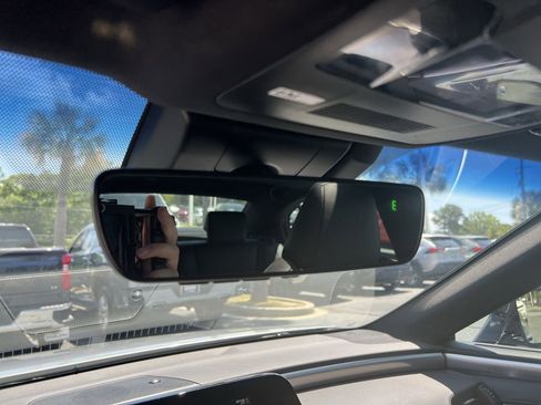 Used 2022 Lexus ES 350 F Sport w/ Accessory Package 2 FWD image 27