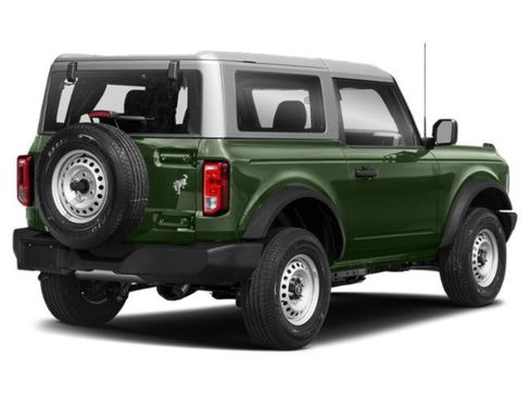 Used 2022 Ford Bronco Outer Banks w/ Sasquatch Package image 2