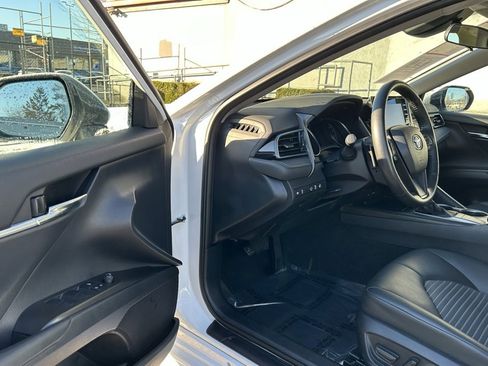 Certified 2023 Toyota Camry SE w/ Cold Weather Package image 9