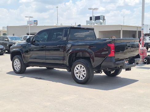 Certified 2026 Toyota Tacoma SR RWD image 4