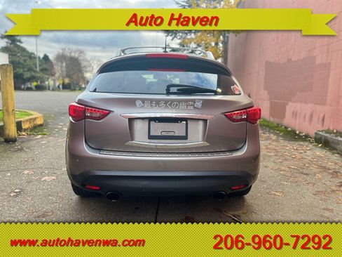 Used 2011 INFINITI FX35 2WD w/ Premium Pkg image 5