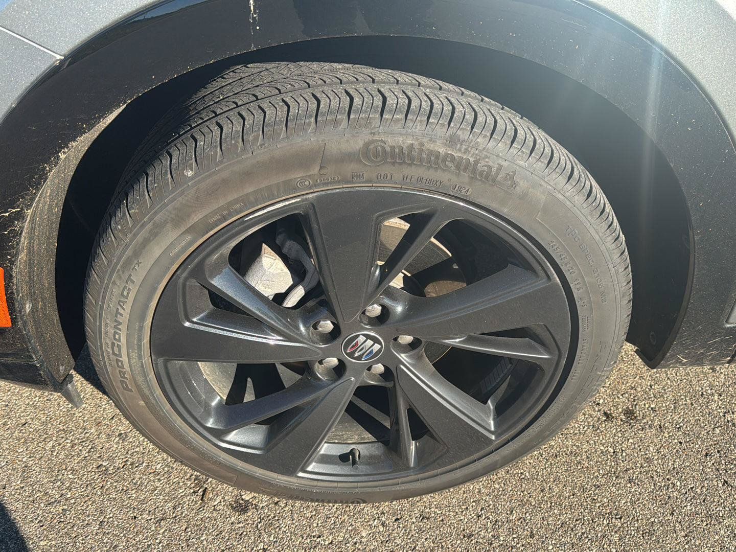 Used 2024 Buick Envision Sport Touring AWD/4WD image 9