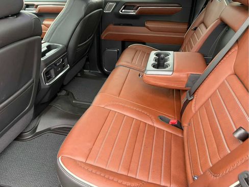 Used 2024 GMC Sierra 1500 Denali Ultimate AWD/4WD image 22