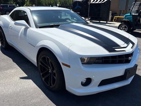 Used 2010 Chevrolet Camaro SS w/ RS Package RWD image 1