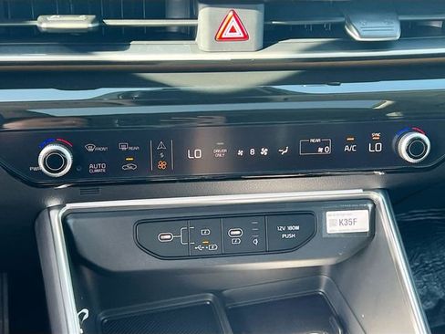 New 2026 Kia Carnival SX Prestige image 16