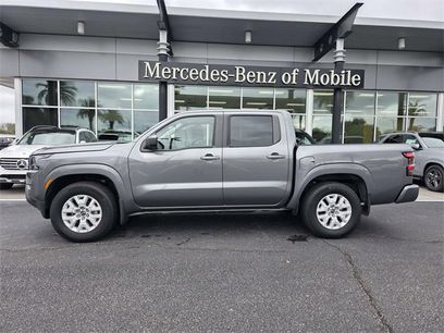 Used 2022 Nissan Frontier SV w/ Technology Package