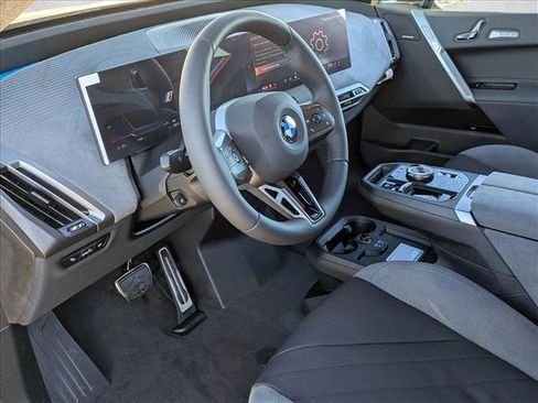 New 2026 BMW iX xDrive45 w/ M Sport Package image 3