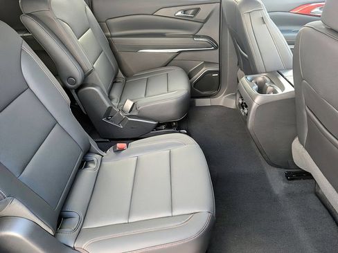 New 2026 Chevrolet Traverse Z71 w/ Enhanced Driving Package AWD/4WD image 14