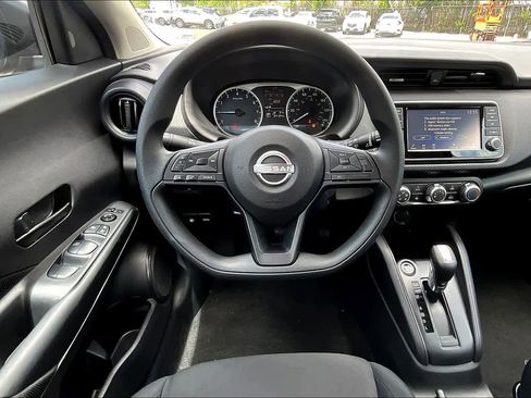 Certified 2024 Nissan Kicks S image 6