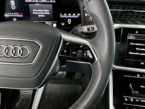 Used 2025 Audi A6 3.0T Prestige image 23