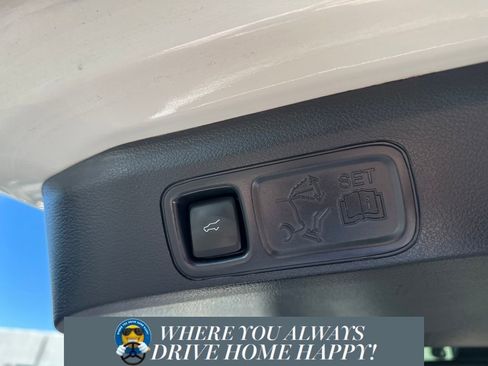 Used 2022 Ford Expedition Platinum image 26