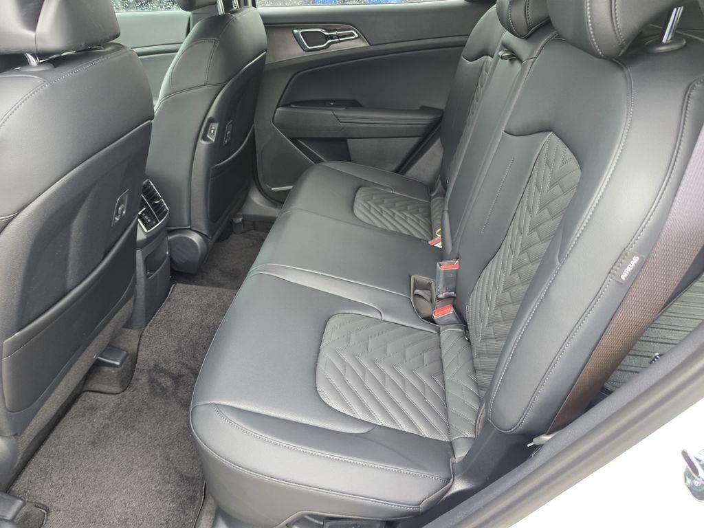 New 2026 Kia Sportage X-Line AWD/4WD image 17