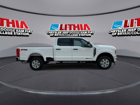 Used 2025 Ford F250 XLT w/ FX4 Off-Road Package AWD/4WD image 9