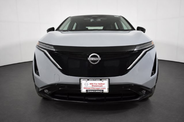 Used 2024 Nissan Ariya AWD image 2
