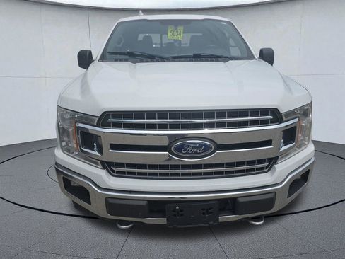 Used 2018 Ford F150 XLT w/ Equipment Group 302A Luxury AWD/4WD image 2