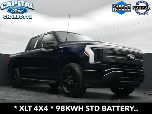 Used 2025 Ford F150 Lightning XLT AWD/4WD image 19