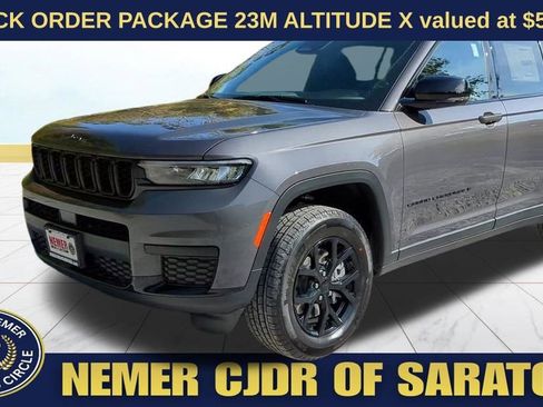 New 2025 Jeep Grand Cherokee L Altitude image 2