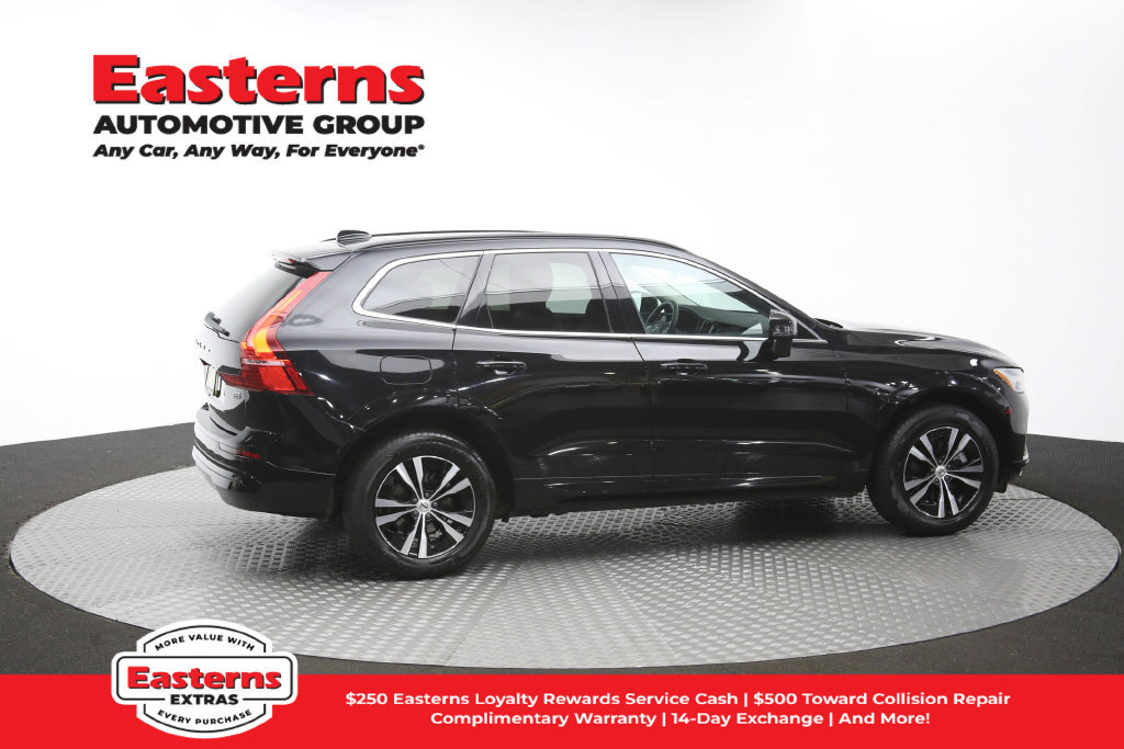 Used 2023 Volvo XC60 B5 Core FWD image 44