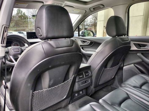Used 2019 Audi Q7 2.0T Premium w/ Convenience Package image 18