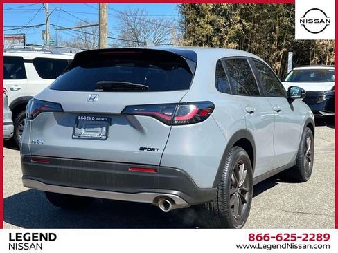 Used 2025 Honda HR-V Sport image 7