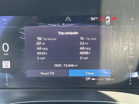 Used 2023 Volvo XC40 B5 Plus AWD/4WD image 41