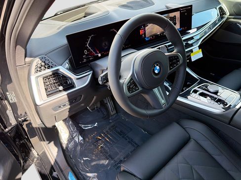 New 2026 BMW X5 sDrive40i w/ M Sport Package RWD image 25
