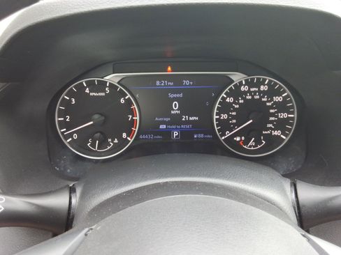 Used 2023 Nissan Altima 2.5 SV AWD/4WD image 14